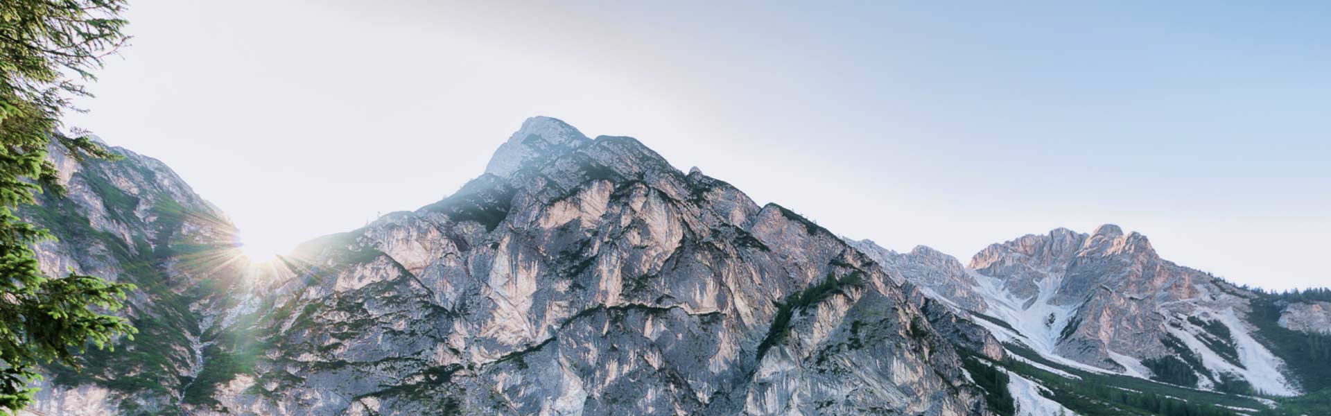 Moutain range background